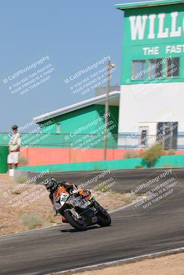 media/Jun-04-2022-WERA (Sat) [[b852bbbd55]]/Practice Races/5-750cc and up novices/